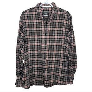 Eddie Bauer Classic Fit Mens M Red Grey Black Plaid Flannel Button Down Shirt